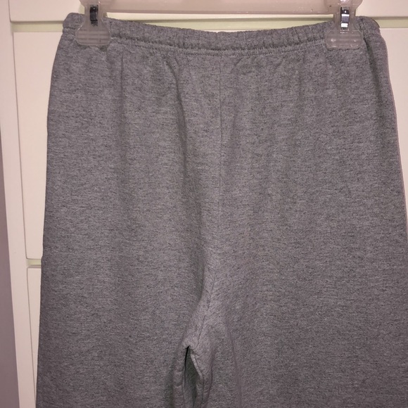 Champion Sweatpants “Nerinx Hall” - Picture 7 of 11